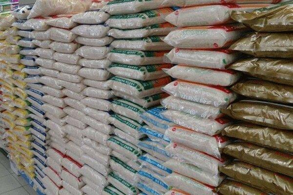 870 تُن برنج با نرخ دولتی در جنوب کرمان توزیع شد 870 تُن برنج با نرخ دولتی در جنوب کرمان توزیع شد