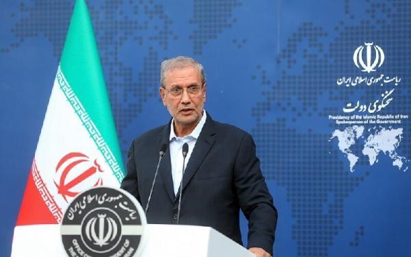 فروش نفت در دوران تحریم تنها به عهده دولت و وزارت نفت بوده فروش نفت در دوران تحریم تنها به عهده دولت و وزارت نفت بوده است