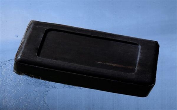 خواص گل تار برای پوست