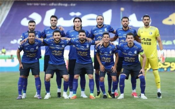 استقلال یک بازیکن جدید به خدمت گرفت استقلال یک بازیکن نو به خدمت گرفت